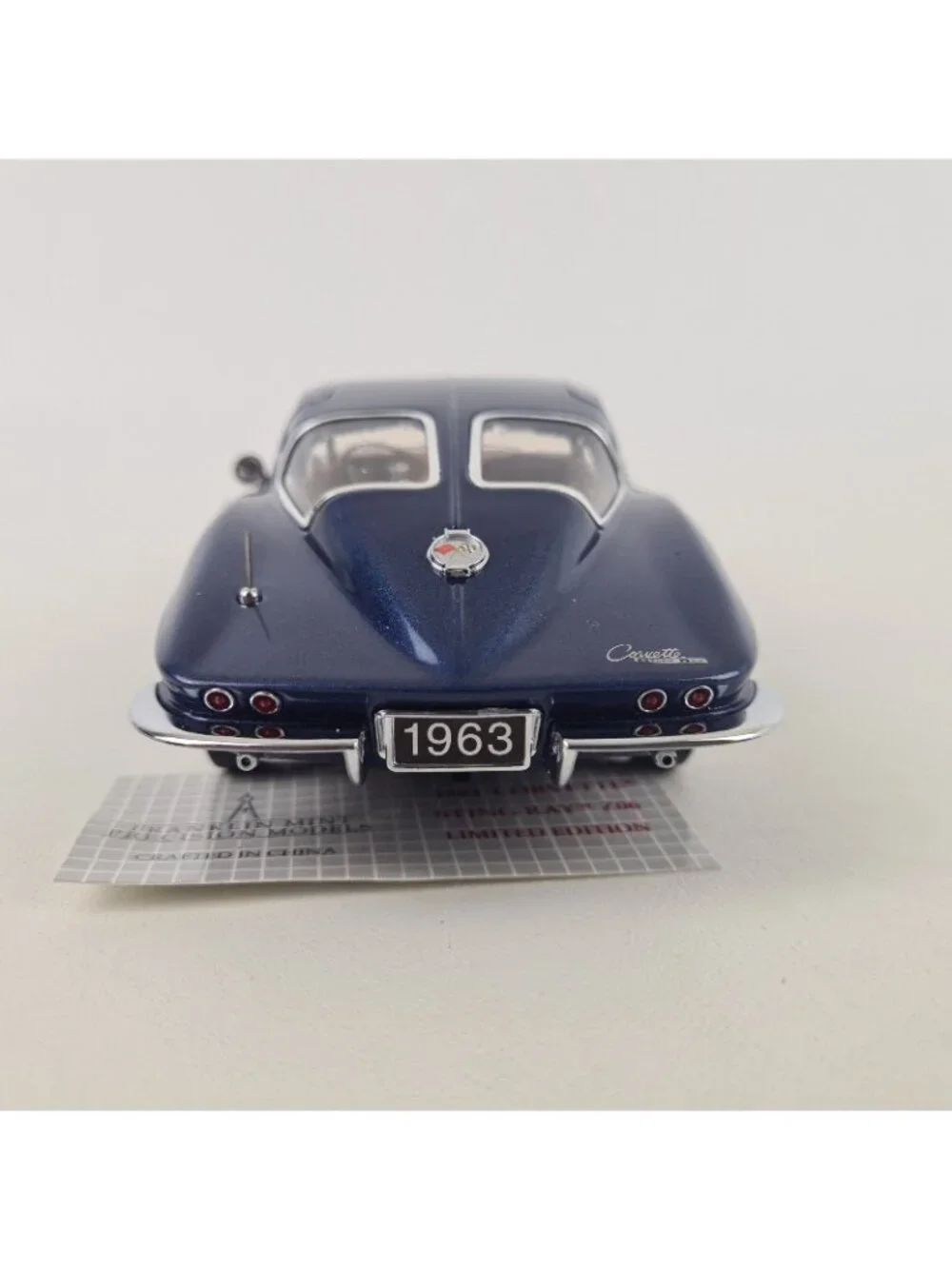 Franklin Mint 1963 Corvette Sting Ray Z06 Fiberglass 1:24 Die Cast B11ZU53